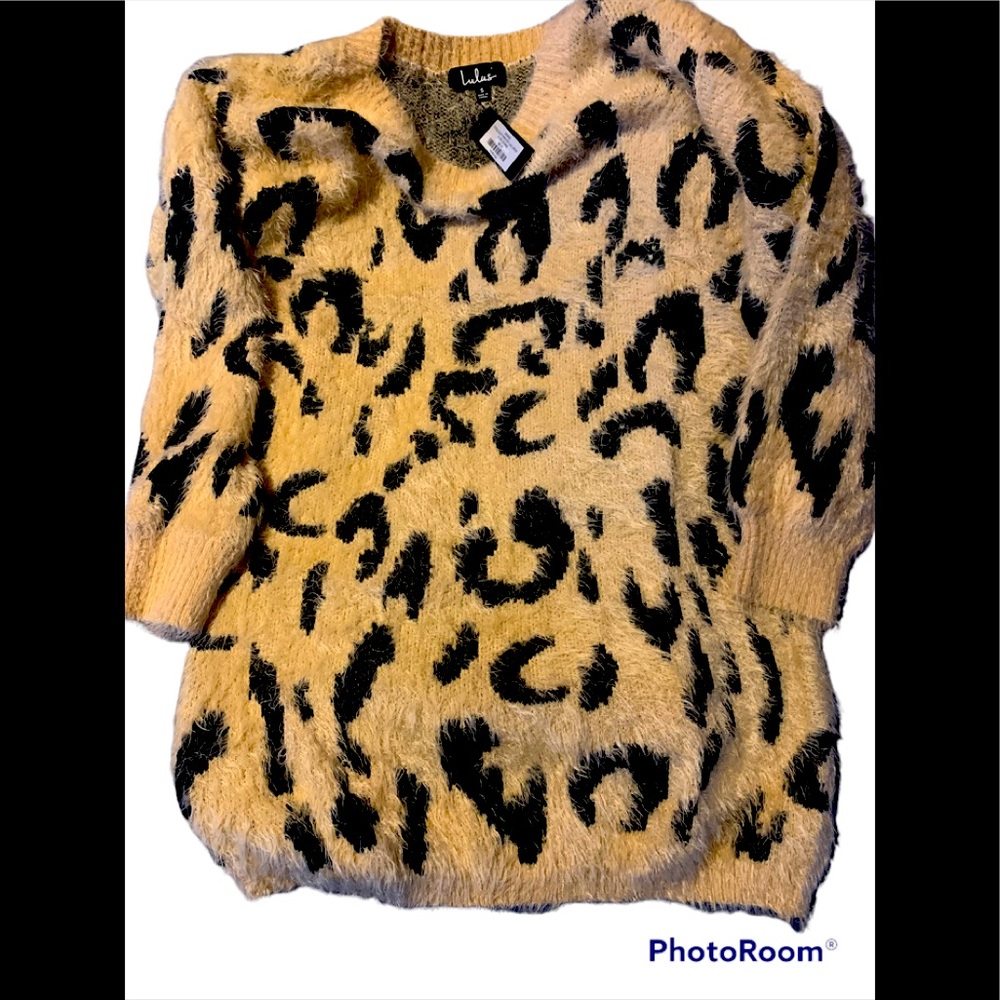 Lulus NWT leopard print slouchy sweater dress sz S 65$
